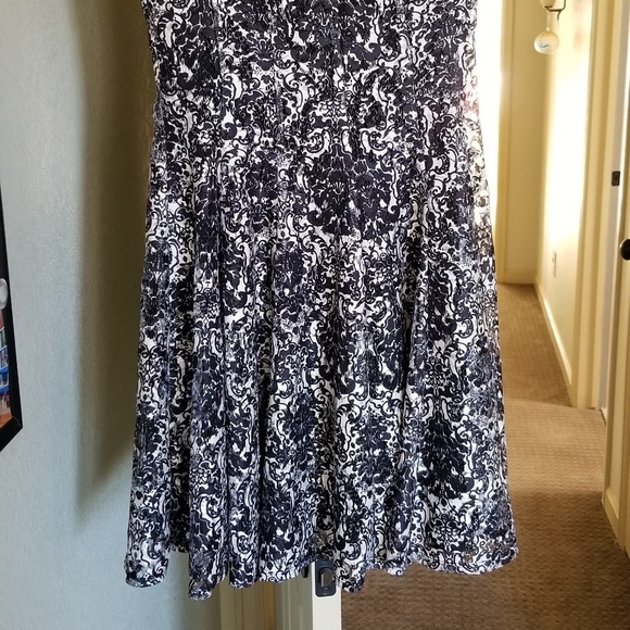 Sleeveless Fit and Flare Evening Dress - Picture 2 of 7